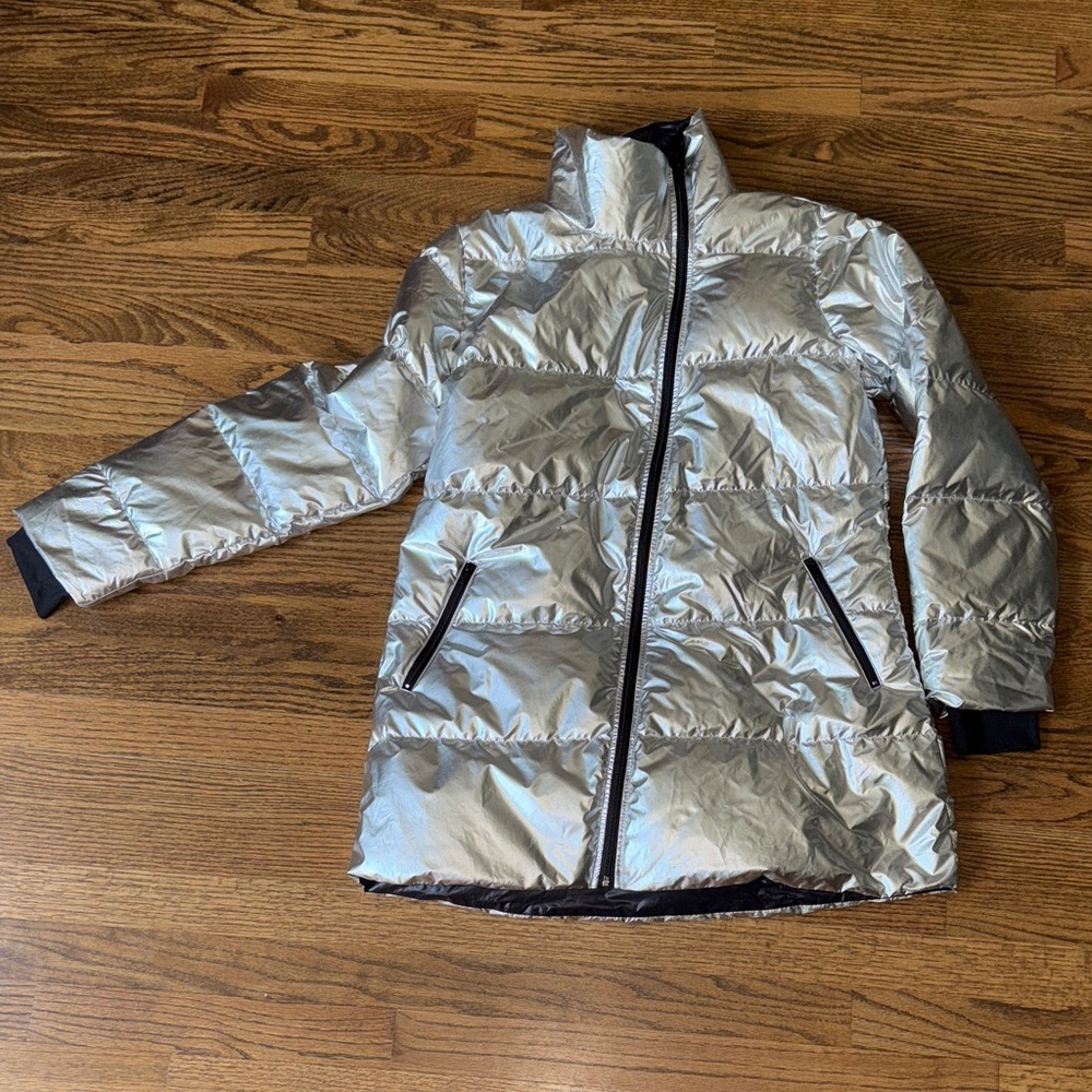 G by Giuliana  Silver Puffer Jacket M NWOT